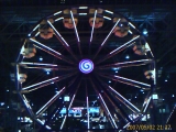 05-02-2007: Its a ferris wheel in a mall